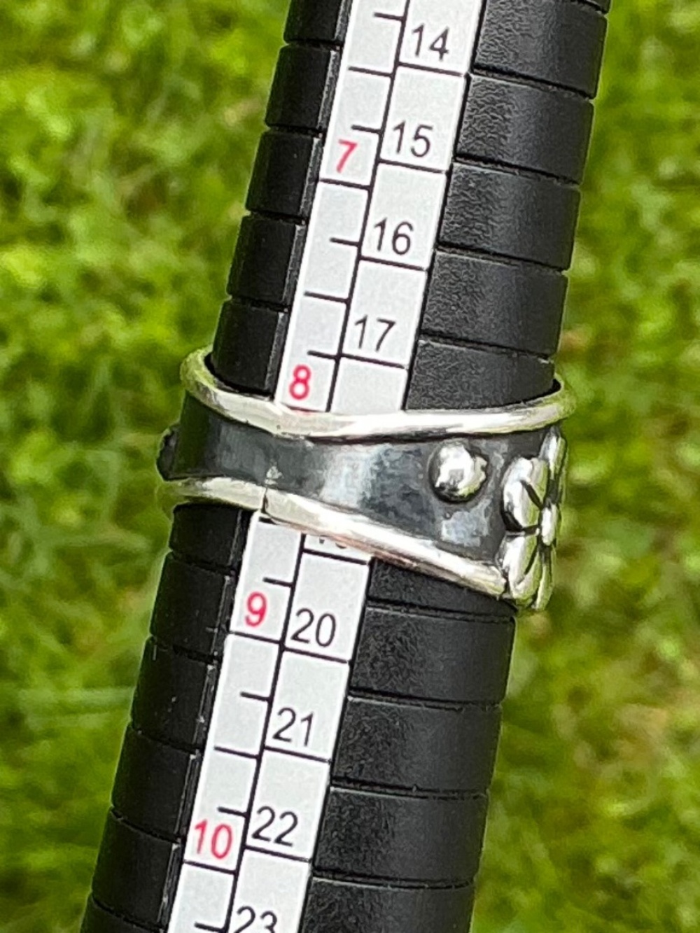 Vintage Mexico Sterling Silver Ring Signed Daisy Flower Band Oxidized Design - Picture 15 of 16